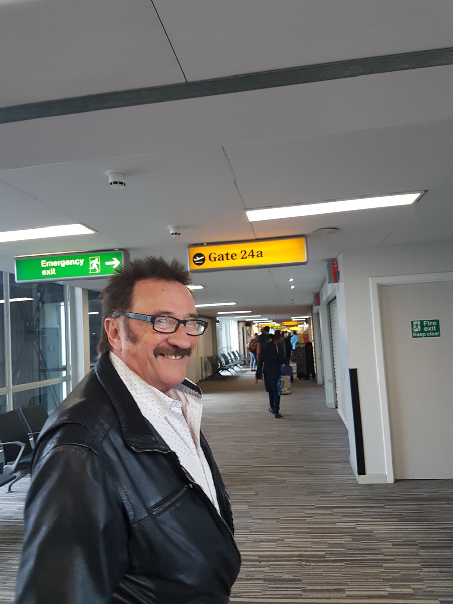 PaulChuckle2's tweet photo. Totally got lost in Glasgow airport, ended up following everyone else to gates for sunnier destinations #Sheep ... now looking for the EXIT! https://t.co/PKUIAWK0m9