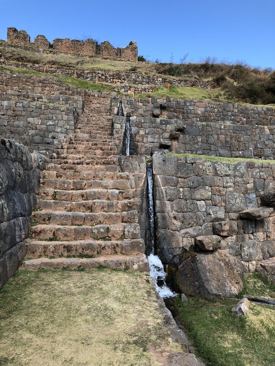 niavalit's tweet image. Ayer una aventura hermosa pero agotadora en #Tipon #Cusco Valió el sacrificio de la caminata por lo bonito del paisaje #Familia Nos encantó