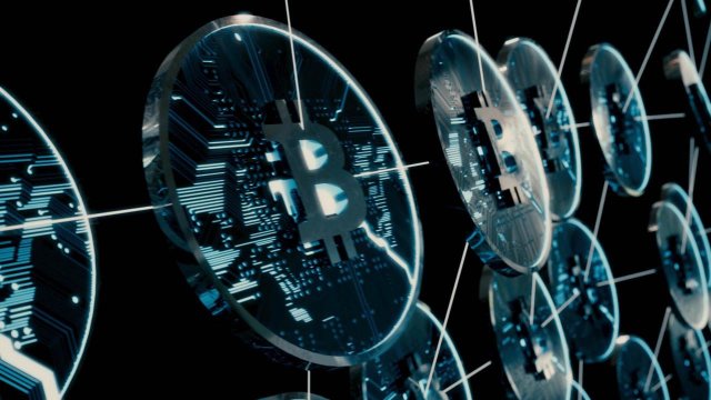 ChipperMontalvo's tweet photo. #Blockchain is revolutionizing data management. @Oracle has summarized how it is impacting various industries, showing in what ways they stand to benefit most. #emergingtechnologies https://t.co/LR9U4dbbES https://t.co/qvKJSUQn4V