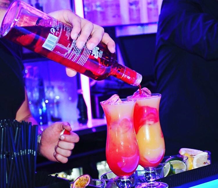 Sex on the beach at Bijou Banus anyone...you won’t be let down 😉👌🏼🍹 #cocktails #cocktailbar #shisha #terrace #marbella #puertobanus #2ndline