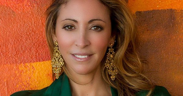 BoldRealEstate's tweet photo. Icons Of Impact: A Real Estate Wonder Woman And The Power of Street Art https://t.co/UEnxT0c9kR https://t.co/tgM70omRfD https://t.co/5y1FHufwQ1