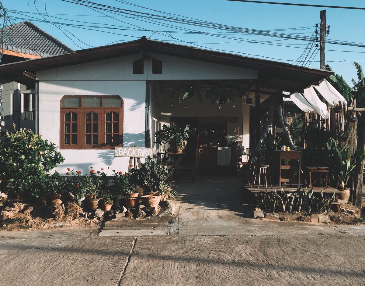 NtpNpk's tweet photo. มันถูกพัฒนานิดหน่อย ไม่รู้จะไปถึงไหน #Backyardcafe มันเกินกว่าเราจะควบคุมได้ ปัจจัยและเงื่อนไขมันเยอะ https://t.co/ROEm7a2eKo