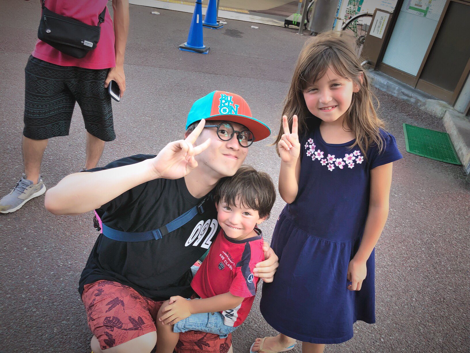 つつみあきひろ Smily Tinky Ar Twitter フランスからの少年少女とマブった T Co Nspocaxtcp Twitter