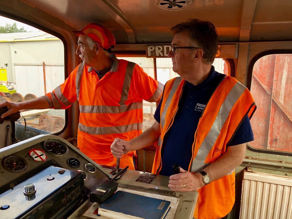 ribblesteam's tweet photo. @Gillylancs @elementaslou Great day today #familyfun #drivercompetition check it out at https://t.co/LSgJvcjsUQ quick before the cakes run out! MD https://t.co/91DIOvZtO8