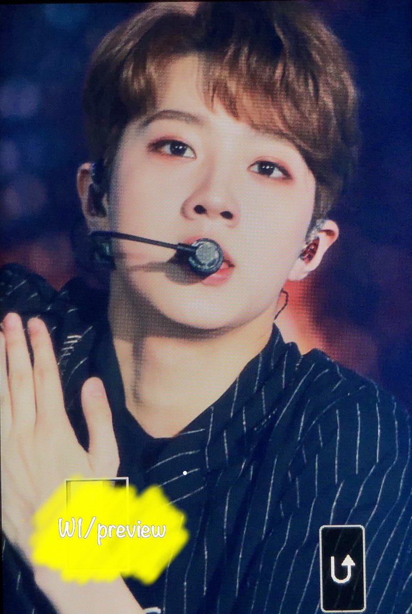 DoubleOne_01's tweet photo. 180801 KMF
😆❤️
#라이관린 #賴冠霖 #クァンリン #워너원 #wannaone #ワナワン@WannaOne_twt https://t.co/24i1E9w8CN