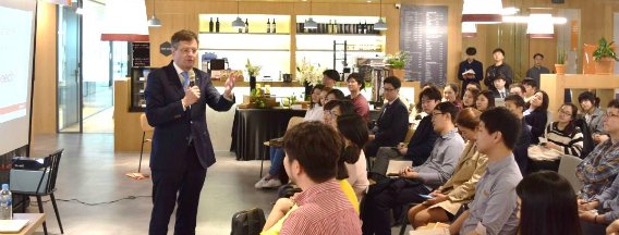 Ontmoet en recruit technisch talent in Zuid-Korea bit.ly/2KhlPpN <a href="/topsector/">TopsectorWater</a> <a href="/HollandHighTech/">Holland High Tech</a> <a href="/IA_Korea/">IA-Korea</a>