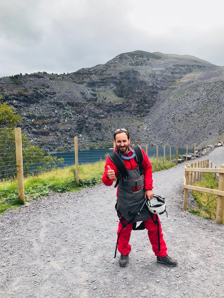 RT Reflexvans: It’s a thumbs up from Andre! He’s completed the Zip Line challenge for CorporateBrake and we couldn’t be more proud. Well done Andre and thank you to everyone for your support! #Charity #Brake #ZipWorld #TeamReflex