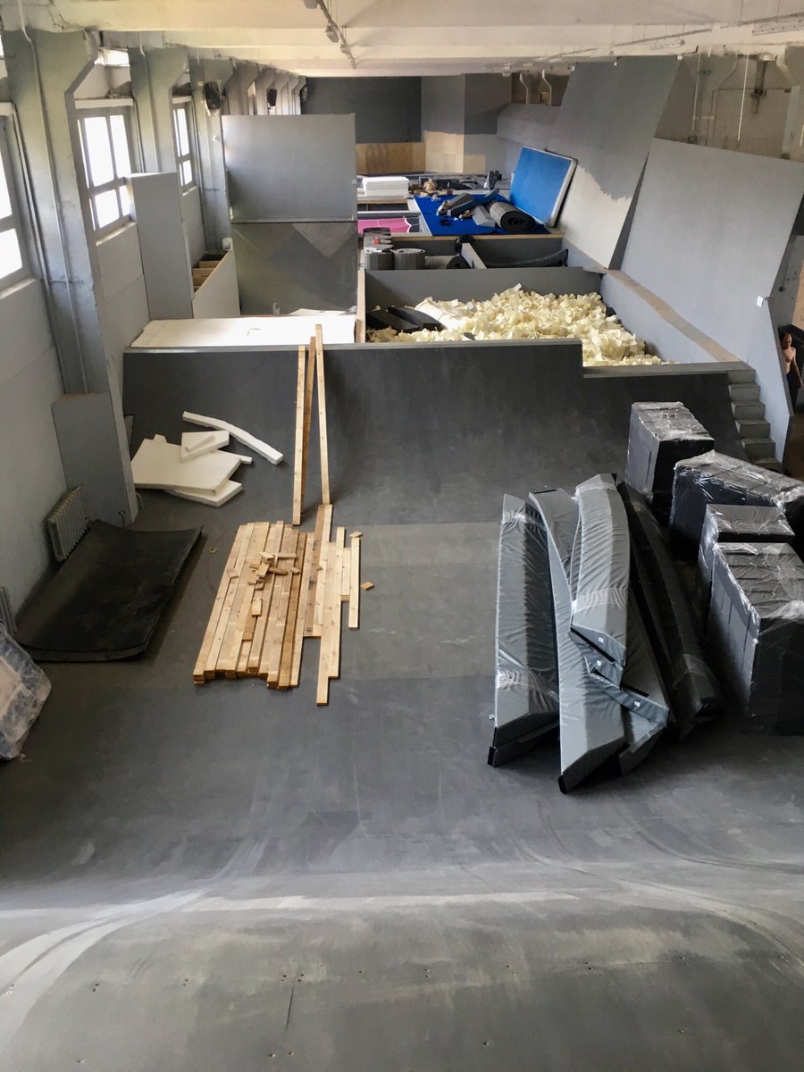 The Spot / Center tweet media