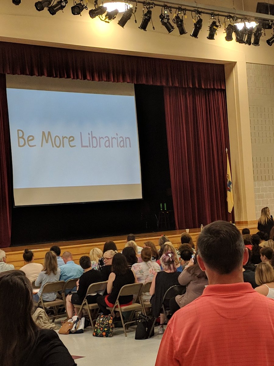 stamglish's tweet image. At #TechSplash2018 w/ @alicekeeler - love this @Mrs_Cramer @LMSNation Teachers need to Be More Librarian! #ltps