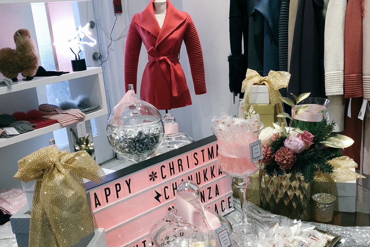 FazeMagazine's tweet photo. Check out some of our favourite moments from yesterday’s @NordstromMatte #HolidayPreview! https://t.co/vsCnzqjBXi