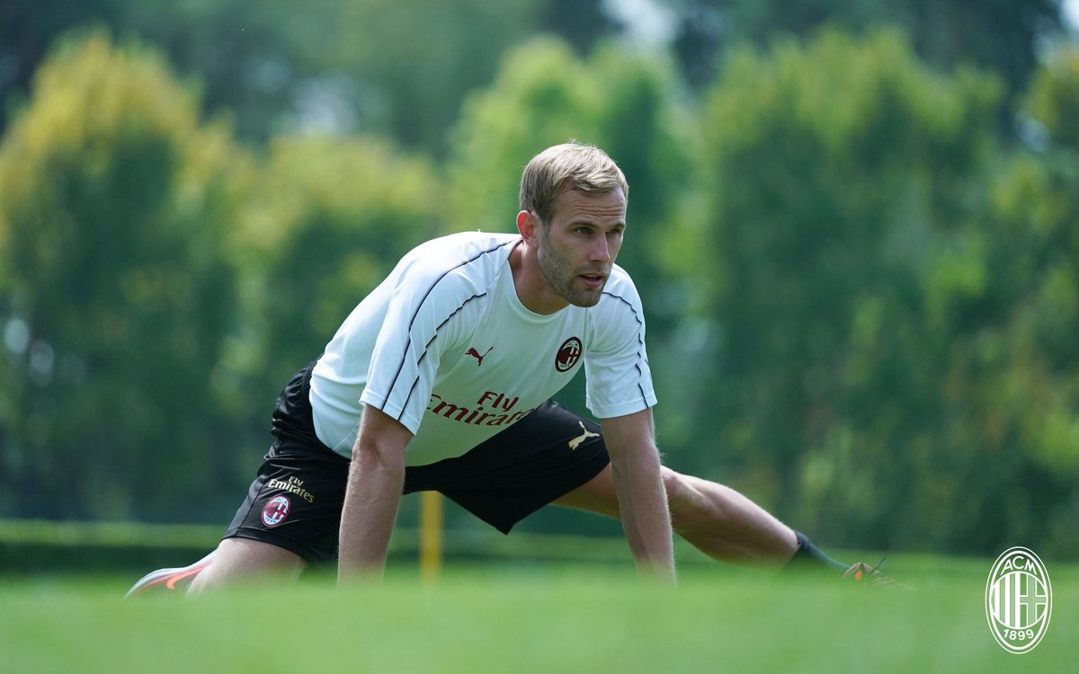 📸 | Ivan Strinic’s first day in Milanello