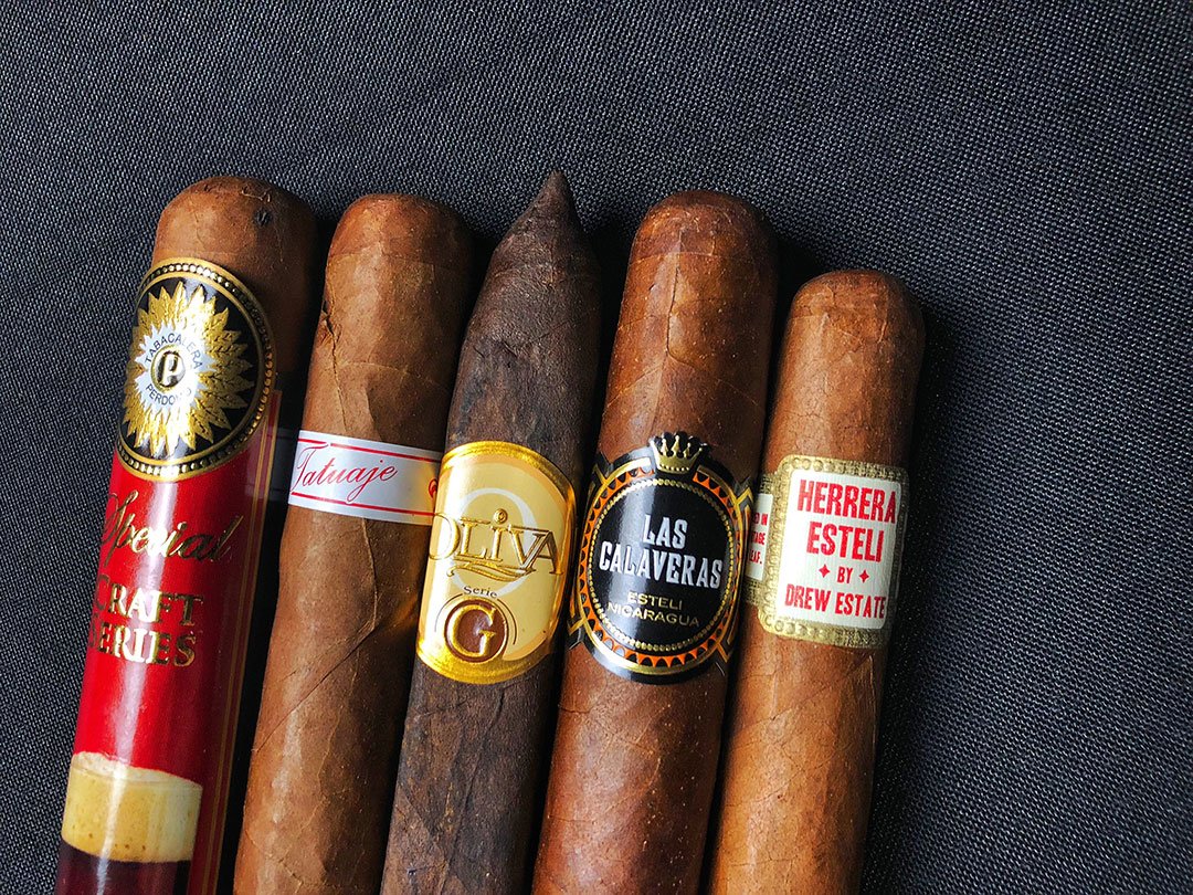 JRCigars's tweet photo. Top 5 Cigars To Pair With an IPA!  This Top 5 Set is Now Available as a Sampler... But it is Very Limited So Dont Wait!! https://t.co/hA6fwrRGBR https://t.co/pmo7ypZnY5
