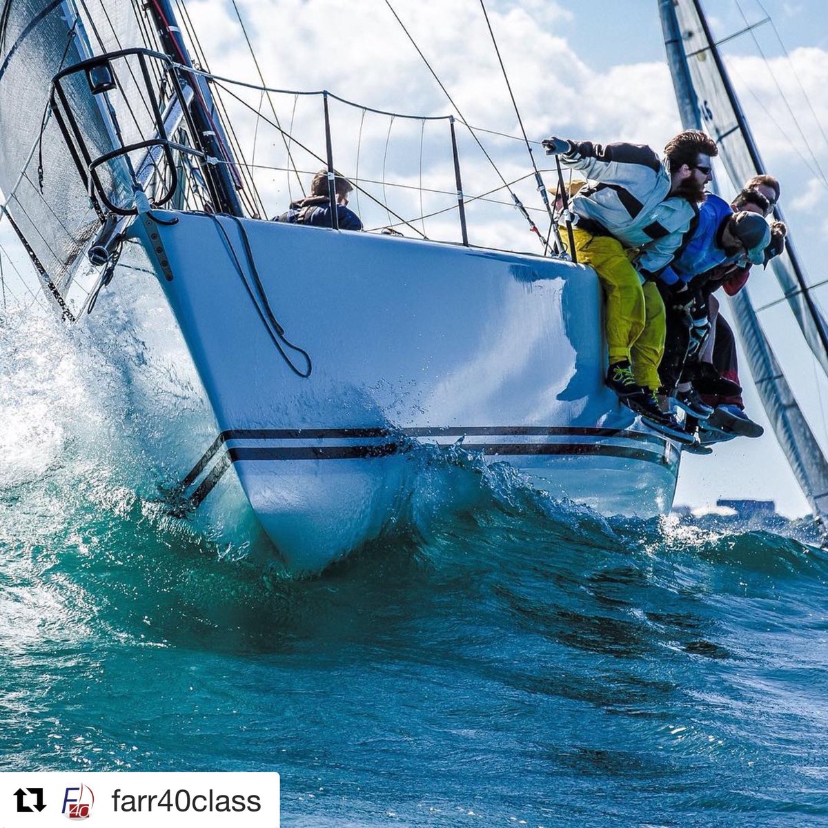 Farr40Class's tweet image. #Hike!