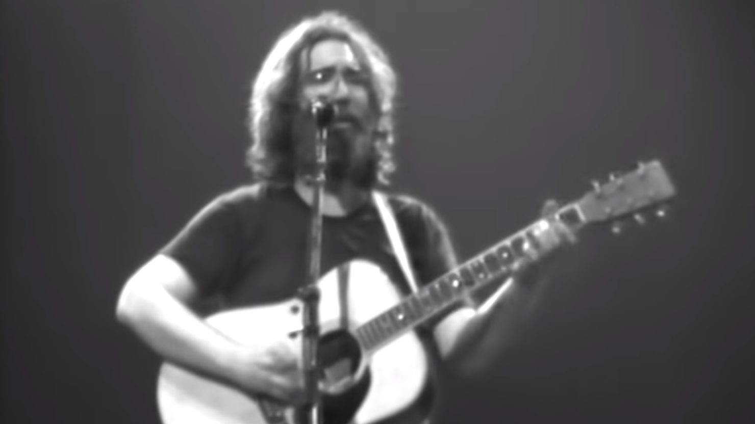   Jerry Goes Solo At The Capitol Theatre In 