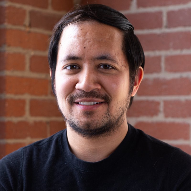 planningnotepad's tweet image. New @traffikCA headshot 😁