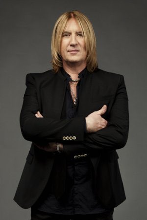 Happy Birthday to the insanely talented Joe Elliott!!! 