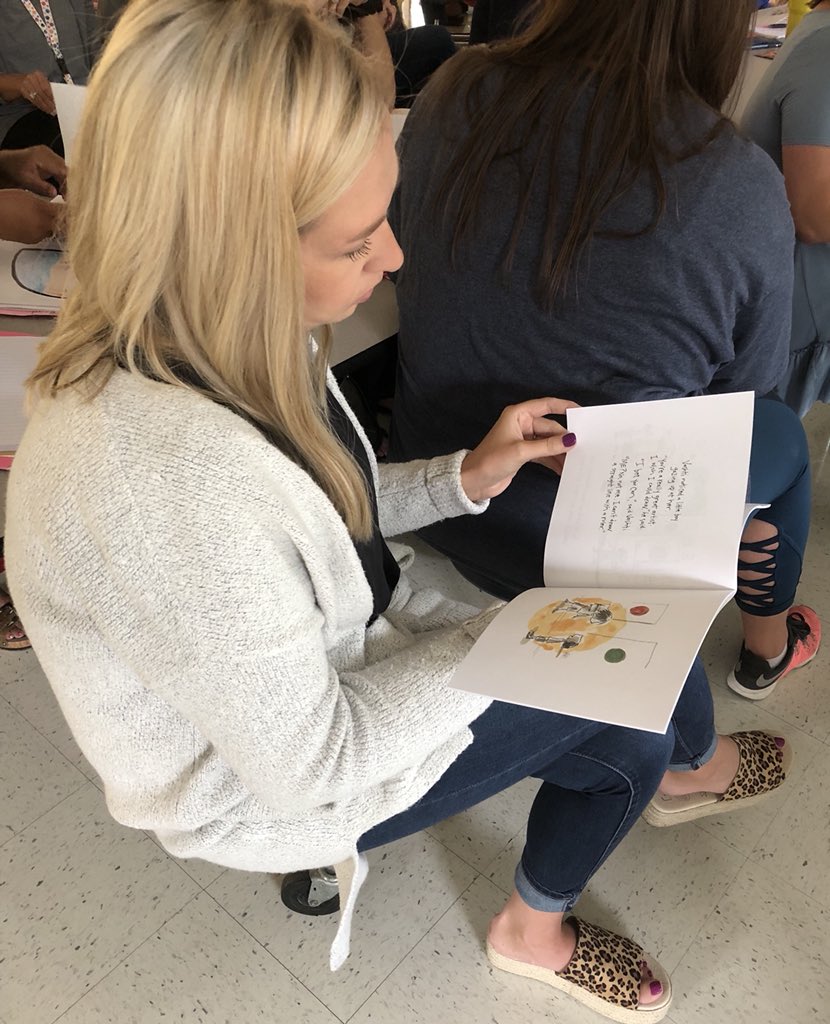 CentralGrove's tweet photo. Oak Grove Central staff are getting ready to “Make Their Mark!” #OGCTigerPride #TeamDCS #RaisetheBar https://t.co/cCcLC1W4SO