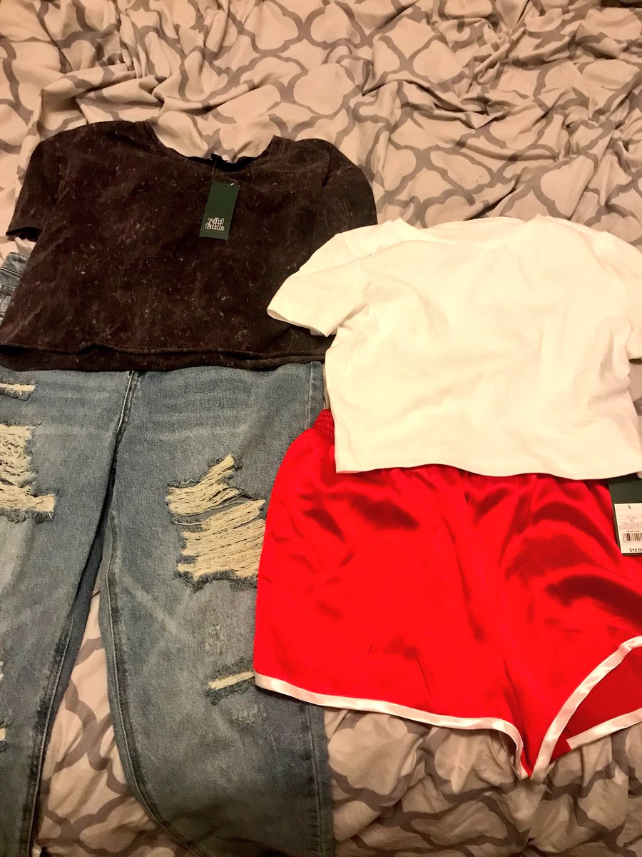 StefTargetVM's tweet image. My first #wildfable picks. #highwaist #croptop #targetstyle