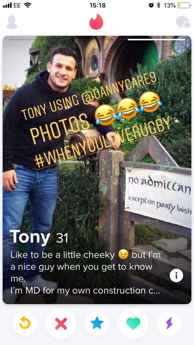 jemmajosh's tweet photo. @dannycare @EnglandRugby Tony using Danny Care’s Pictures....Wonder How Many Non Rugby Girls Have Fallen For This? #rugby #tinder #catfish https://t.co/fUs8YxmUcZ