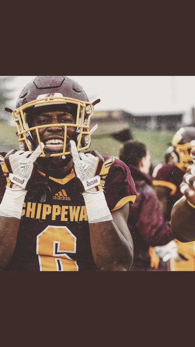 theantwi_'s tweet image. Happy 365 to my brother @QuaunJamison more life to you family. Best of luck to you this year #layups 😂💰💯🔒