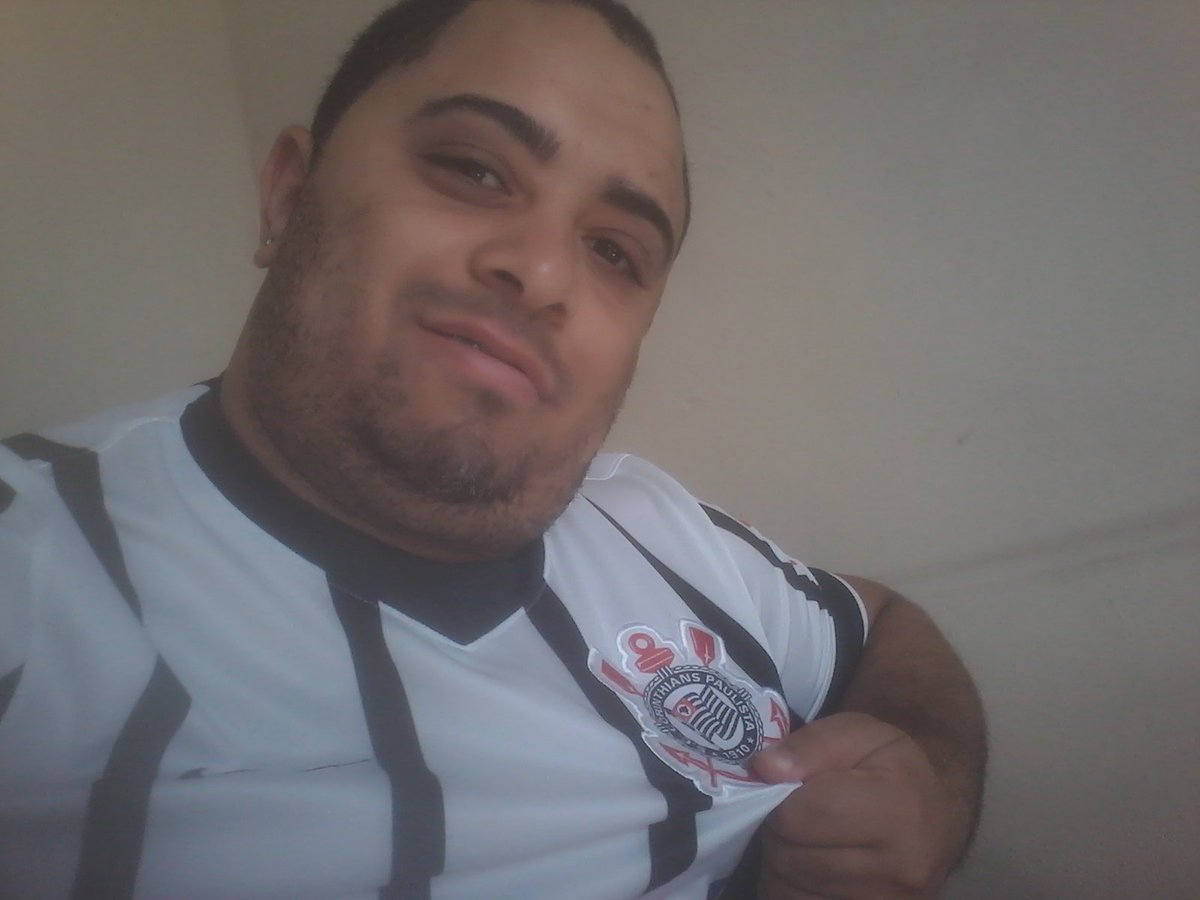 AlexCastroLi23's tweet photo. @bandjogoaberto Vamos vamos Corinthians esse jogo teremos que ganhar 2 a 0 na Chape Romero e Pedrinho RumoAoTetra⚽🏆 #copaJA https://t.co/ZhiSxvbmp2