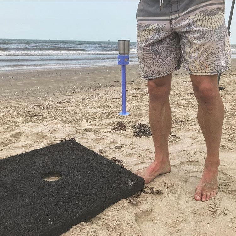 VersaStake's tweet photo. Bringing #convenience and #style to your favorite choice of #beach #competition ๐ด๐
#washerwednesday #versastake
#washergame #washers #washersgame #washerboard #outdoorgames #drinkholder #cupholder #handsfree #holdmydrink #drinkstand #wednesdayvibes #summertime #summer2018 https://t.co/KfTP0PxZGV