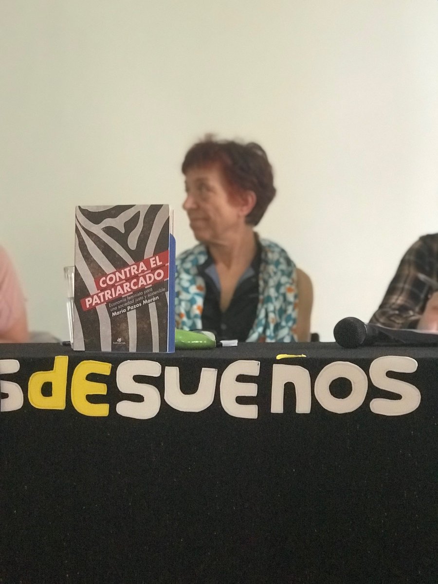ondomarkets's tweet photo. Los últimos meses han sido intensos, frenéticos y emocionantes. He estado en muchos sitios presentando mi nuevo libro, 'Contra el patriarcado'. Gracias a todas las que me habéis acompañado 😊(Más fotos aquí: https://t.co/iQ0lzc5rGK) https://t.co/226vtw3ljx
