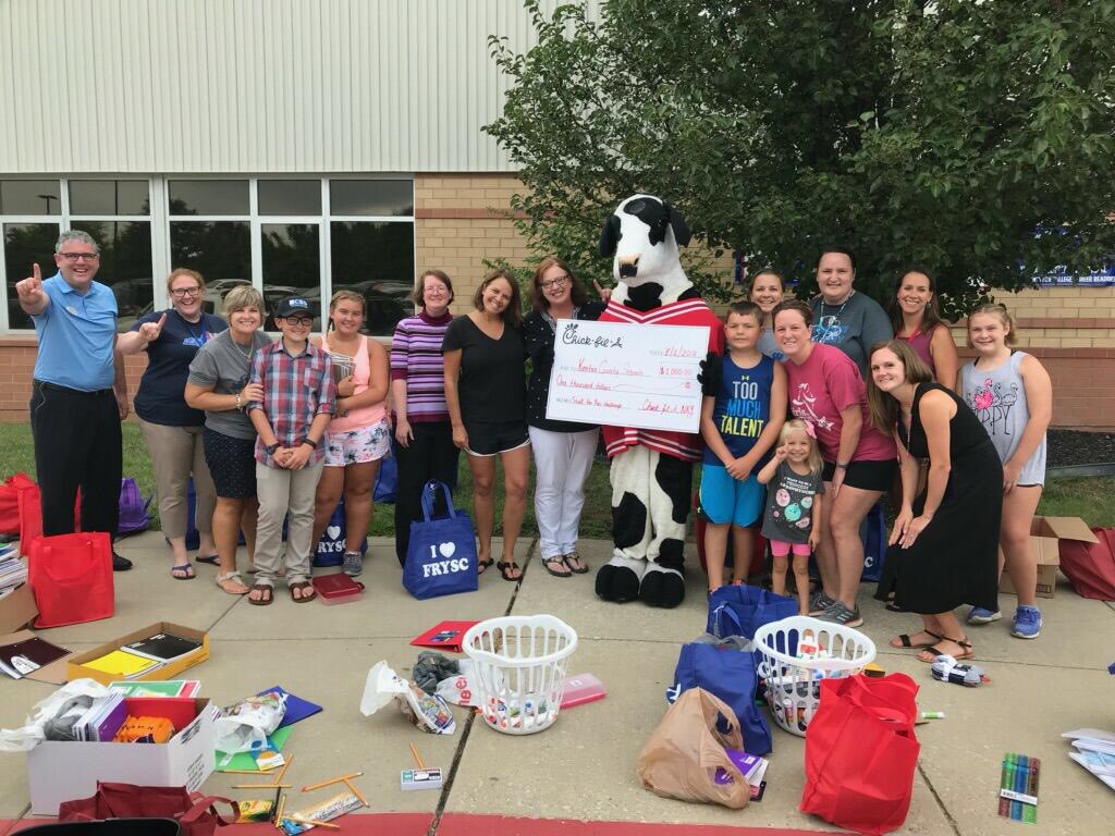 KentonFRYSC's tweet image. We won!! Thanks @ftwrightcfa for surprising us this morning! And thanks to every who helped us collect 7,965 items!! #TeamKenton @TheKCSD