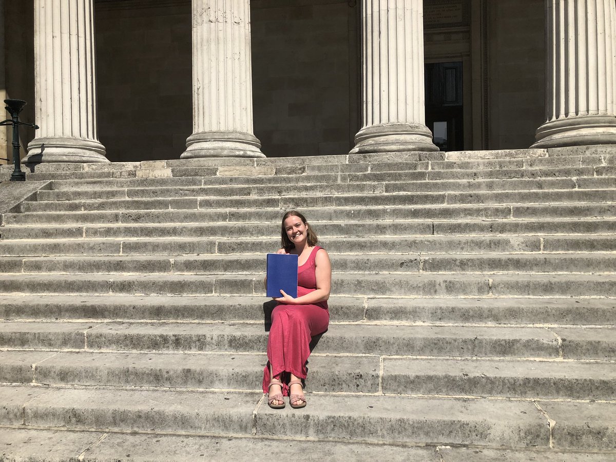 Holly Walton tweet media