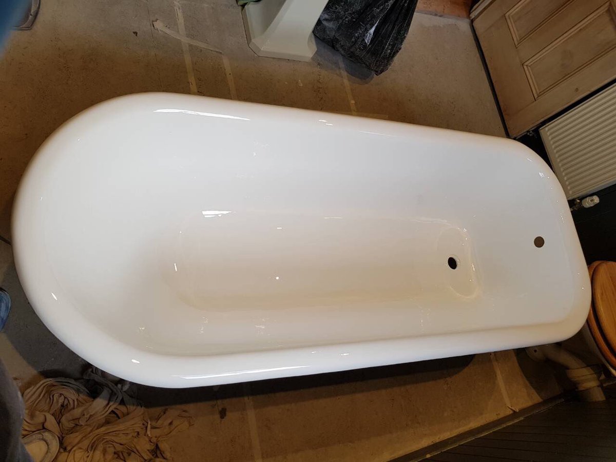 shineabath's tweet photo. 3 reasons why you will choose us: we will make your bath shiny again, we are reliable and affordable. https://t.co/Nli9JP0gDf #bathresurface https://t.co/nbEJ5pHVXm