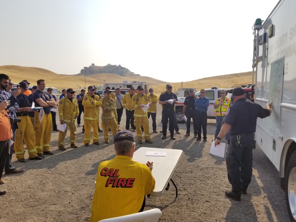 jakeabbott_SC's tweet image. Sutter County Fire Chief says after reassessing the #ButteFire this morning, the total acreage is closer to 800 acres. It is currently 60% contained. @appealdemocrat