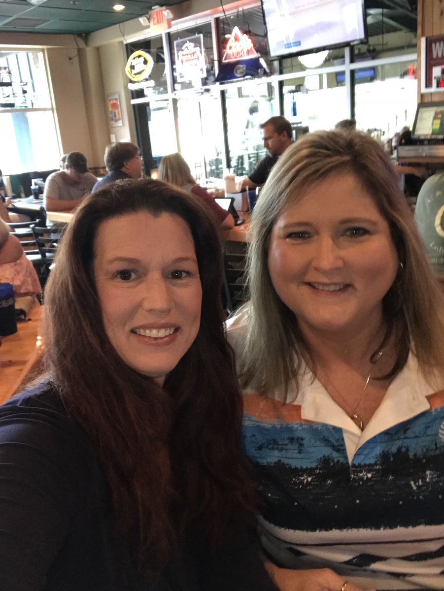 angmarkham's tweet image. Happy Anniversary IHX! #IHXBDAY @Karingarrido2 @TerronJernigan @JennieSully