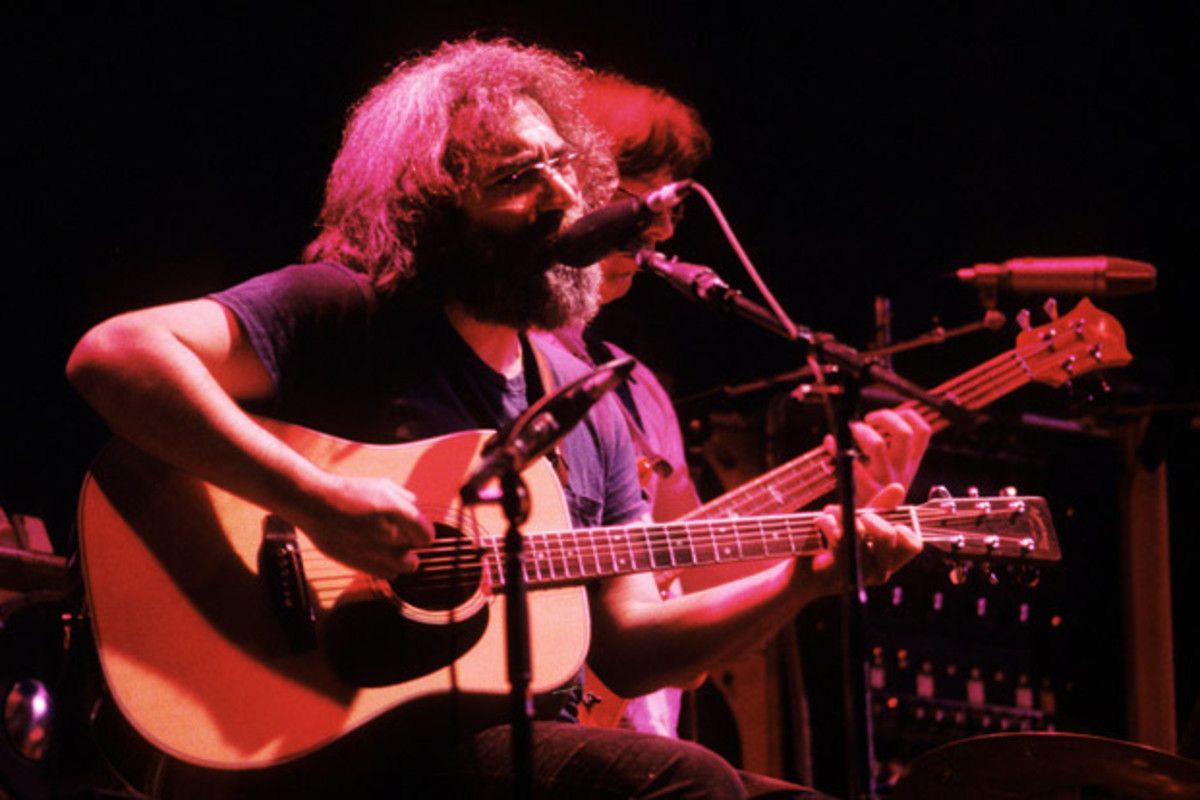 Happy Birthday Jerry Garcia: Watch the Grateful Dead Play Deep Elem Blues Acous...  