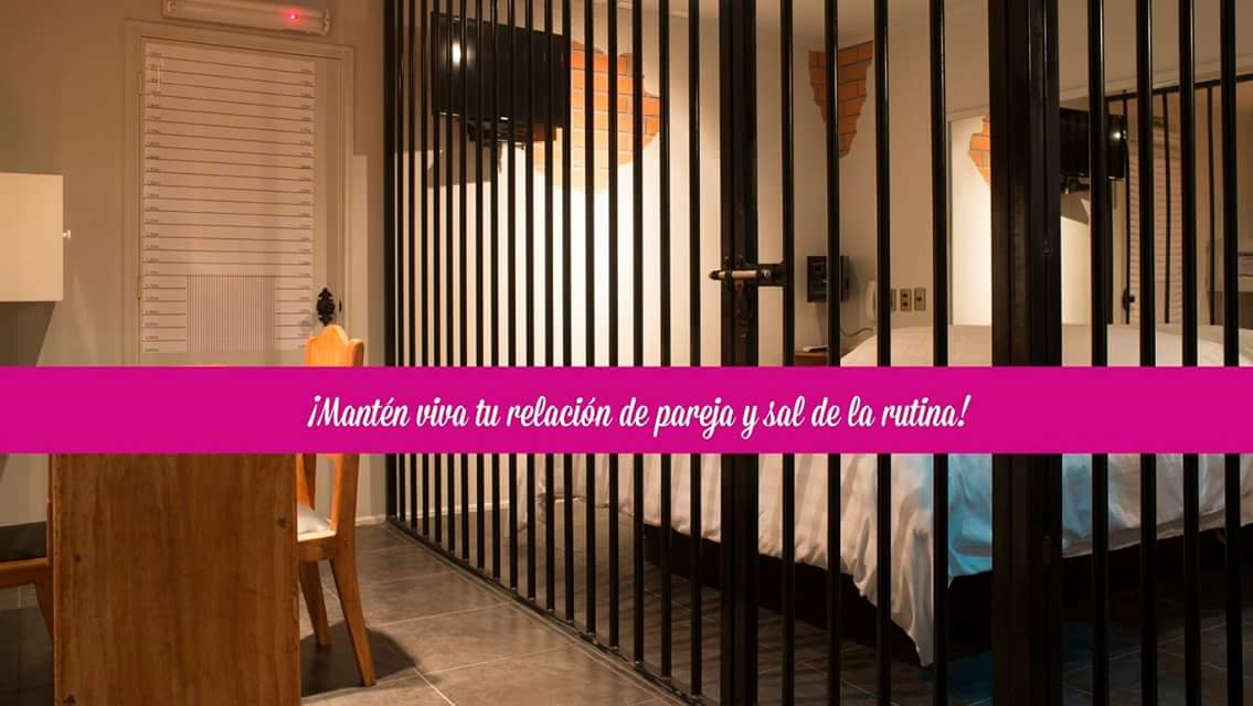hotelfantasials's tweet photo. #BienvenidoAgosto #MesDeLosGatos Me pareció ver un lind@ gatit@? 😏 Ven a #HotelFantasía y rompe la rutina!
#HazteCliente y recibe nuestras promociones. Envía la palabra FANTASIA al WhatsApp +56954235352 y sorprende a quien tanto deseas en la intimidad! https://t.co/ynOtdSgxqf