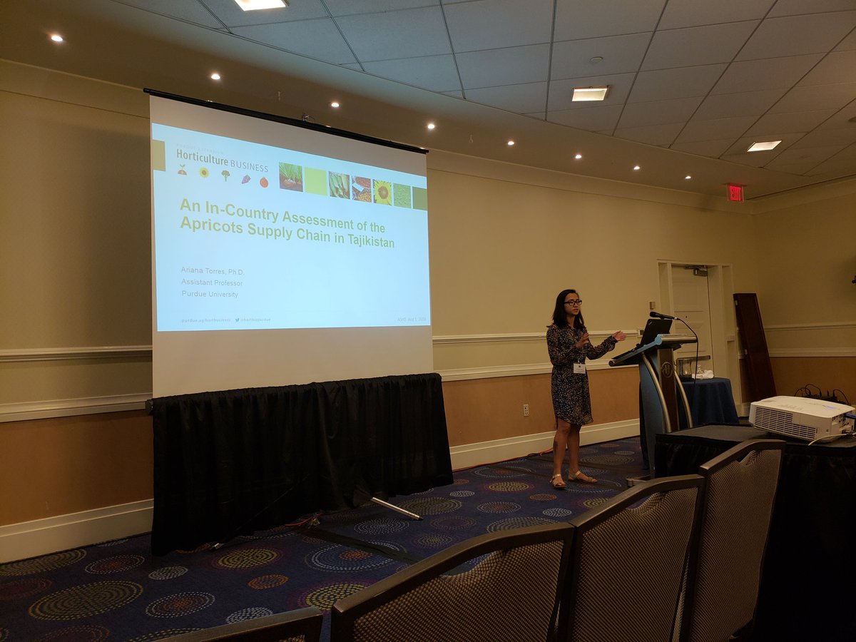 evcampoverde's tweet photo. Inspired by our last @ASHS_Hort IHIN session: Applied research &amp; extension work focused on #farm #Management, #postharvest tech, #empowering #women farmers with #Coopext agents. @HortInnovLab, @adeltsidis, @PartnersAmerica, @farmertofarmer, @hortbizpurdue, @emwofa https://t.co/VayE3ZAxeb
