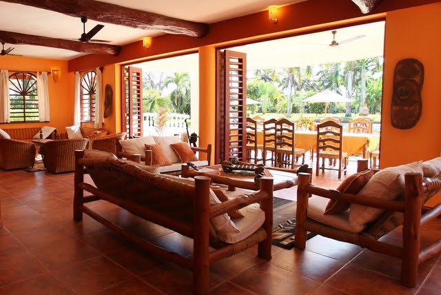 goldfishpr's tweet photo. PSST! @HPuksen #Diani coastal holidayhomes are reporting full bookings for Christmas. We found a surprise offer at https://t.co/JksNRIfRTA with #galugardens #bluewaterresort and #sunsetvilla. We bid well didn't we? https://t.co/bGt8IkCxJi