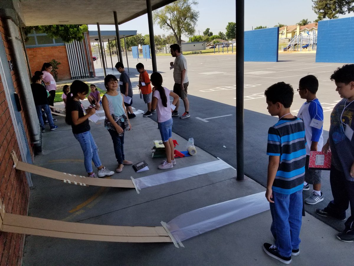 NufferPrincipal's tweet photo. Nuffer STEAM Day Camp day 3. We're in the planning stages of building a racer to travel over terrain and obstacles. #futureengineersatwork #nlmusd #nufferSTEAM #STEAM #CSULBscience https://t.co/40ZDSaohwO