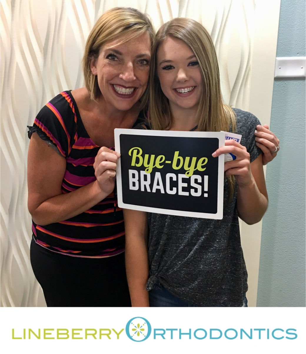 Today is DEBOND DAY! We had so many beautiful new smiles walk out of our doors, and Laura’s looks SO great! Congratulations Laura, and thank you for partying with us on debond day! #lineberryortho #pearlywhites #debondday