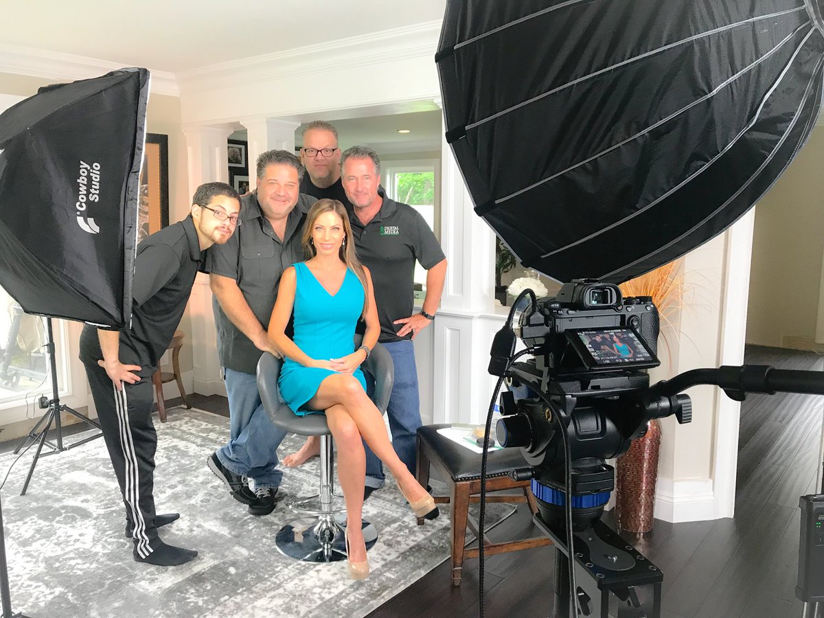 JillNicolini's tweet photo. Getting ready to shoot our #infomercial for #propurity #acnetreatment #naturalonly #skincare @GVPDigitalMedia @harryoates75 @WaddupMichelle https://t.co/lpJRBohaWo