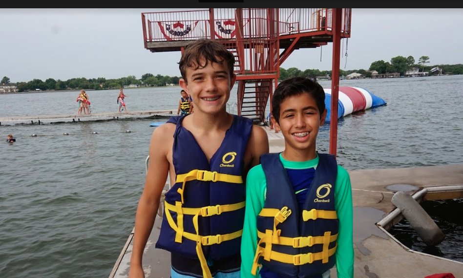 campchampions's tweet image. The waterfront is sparkling and campers are smiling! Everyone is settled into camp life which means plenty of swimming fun, making new face-to-face connections, and soaking up the present moment! #unpluggedfun #campchampions