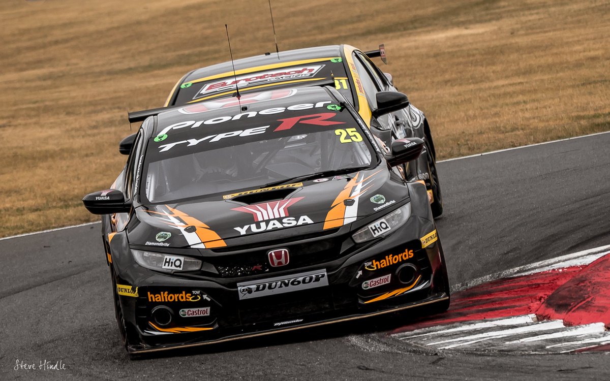SteveHindle's tweet photo. #SkiddMark's Top 20:

Images and words from the BTCC's 'Diamond Double" weekend at Snetterton: - 

https://t.co/WL5at1sejv

#BTCC #BTCC60 #DiamondDouble #Snetterton https://t.co/cIbVDIVBGc