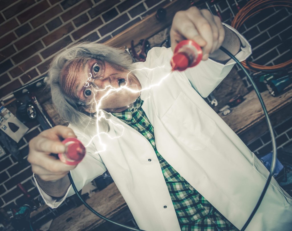 Where can i get #renewable 1.21Gigawatt energy to get Back to the Future? #Energiewende