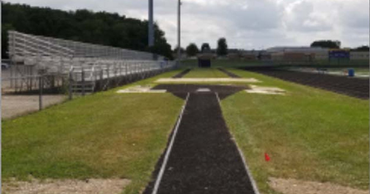 LakeCountryPubs's tweet photo. Facing budget deficits and facility needs, Kettle Moraine Schools need money — and lots of it — to make ends meet https://t.co/950B6Rdvd0 https://t.co/1BxpqRDjZX