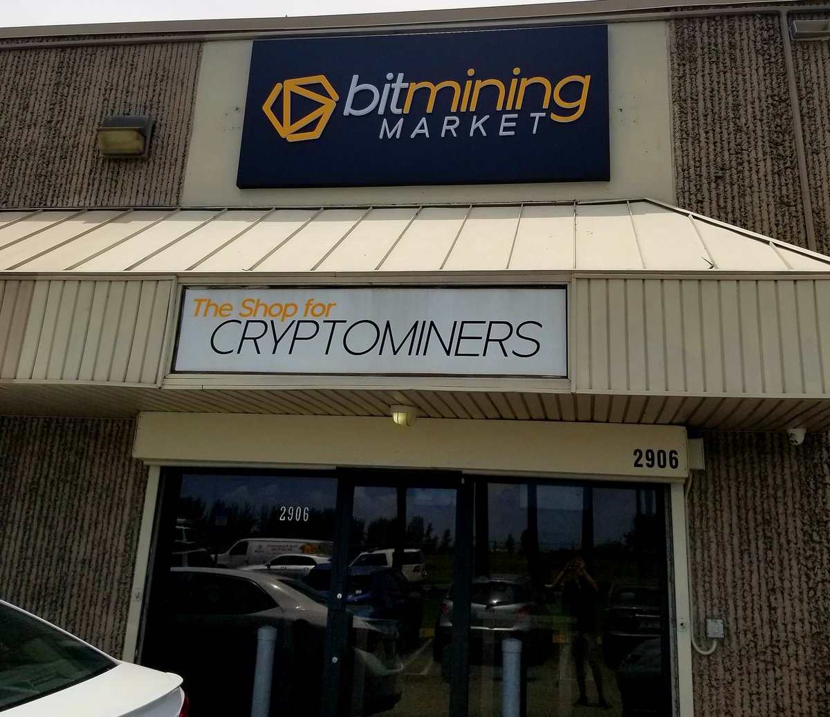 SpencerLyon_'s tweet photo. Found the next @btccom_official flyer for the anniversary of #BCHDAY. Here at the bitmining market in #miami with some of the best miners out there in this amazing store! (https://t.co/NZcHJIqU3g) #cryptocurrency #blockchain https://t.co/OI1VJU5FZx