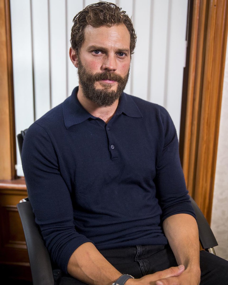 nurplj's tweet photo. Más fotos de Jamie😍 junto a su familia hoy durante el evento👏 Gracias por callar bocas con tú gran corazón😘 Siendo un gran ejemplo a seguir y una apoyo incondicional para muchas familias ❤️ #NIPancreaticCancer  #JamieDornan #NIPac https://t.co/y5iqjUZAzy