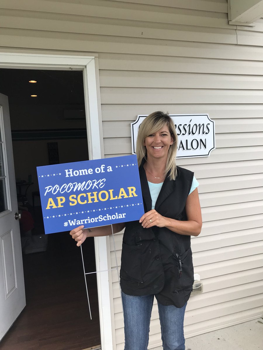 McGinnis815's tweet photo. Celebrating kid success! #cookiesandcongrats #AP2017 #APScholars @jenifer_rayne @huffy3420 @BPthe_VP @BobBoyce11 @gracie_boyce @WorcesterSystem https://t.co/BZXTjRqnoj