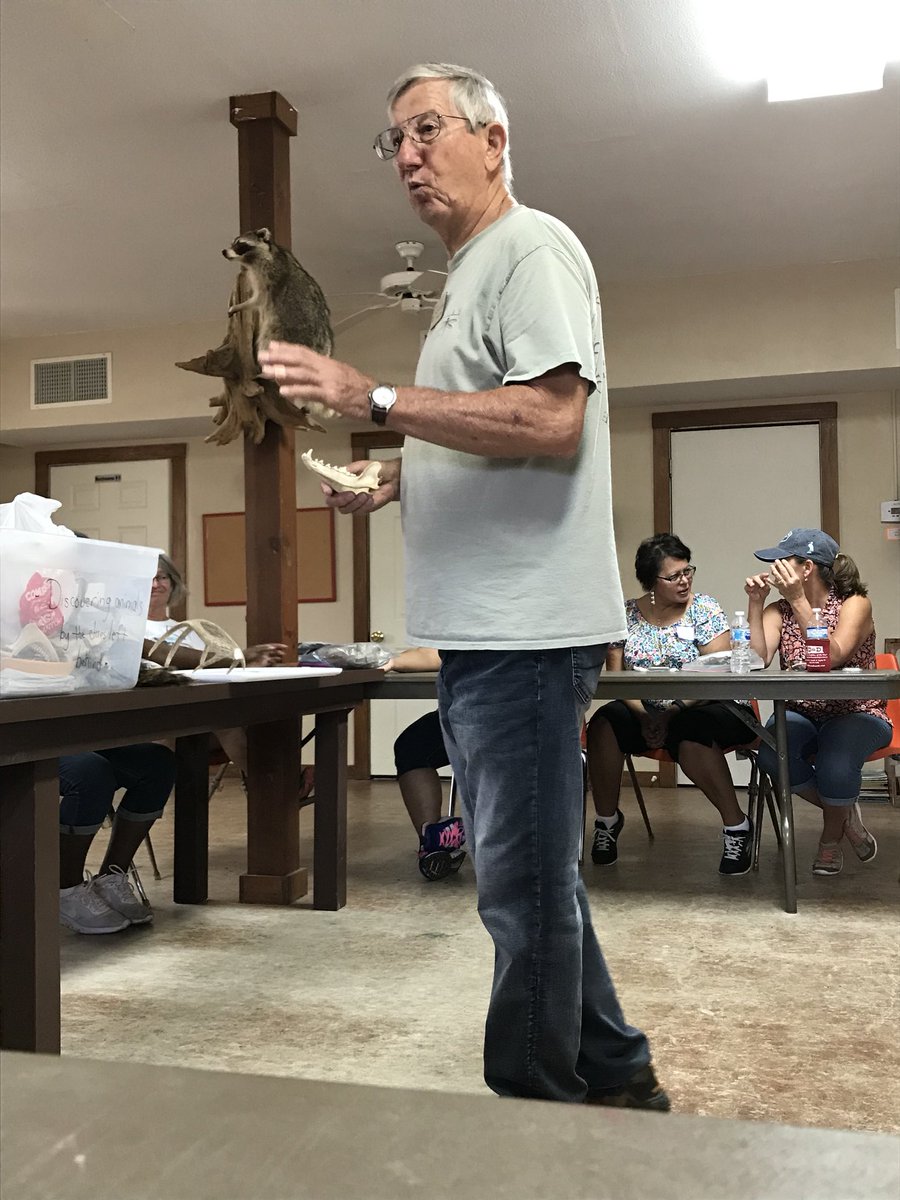 Kelsey_Sage7's tweet photo. Enjoyed my training at Seguin Outdoor Learning Center through the #SummerSymp18 that @SeguinISD is putting on this week. Looking forward to coming back with my own students! #MatadorPride #TeachersLearnToo https://t.co/UXV6bejyIS