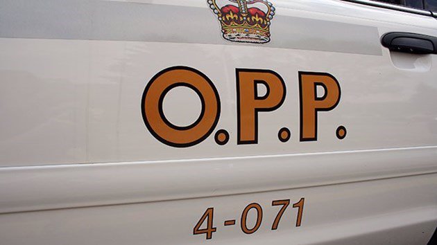 Truck rollover closes Hwy 17 in Deep River  ottawamatters.com/police-beat/tr… https://t.co/Lmw9xOvBn5