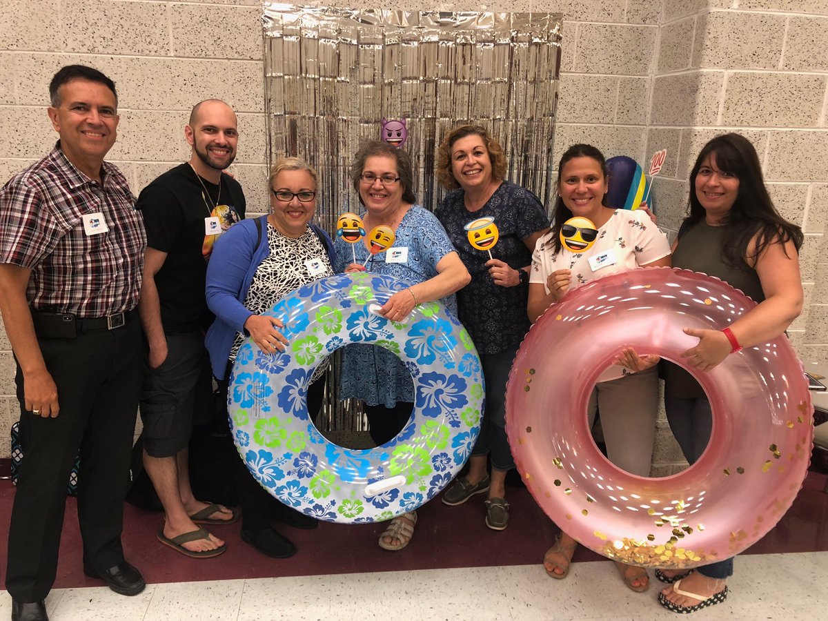 MRod729's tweet image. WNY is having a techsplash @ #TechSplash2018  ⁦@WestNYSchools⁩