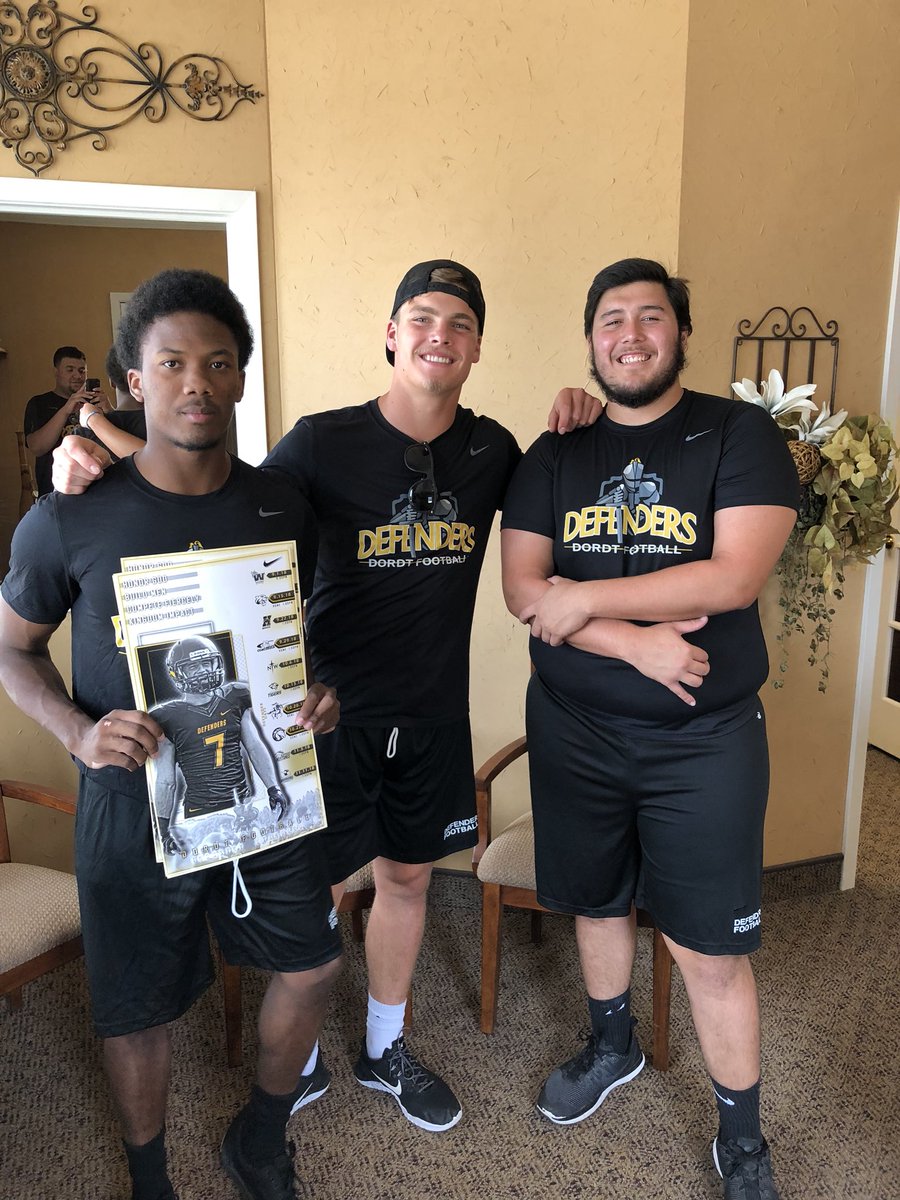 StrangersDORDT's tweet photo. We love when the community supports @DordtFB ‼️ https://t.co/4736kqD7QR